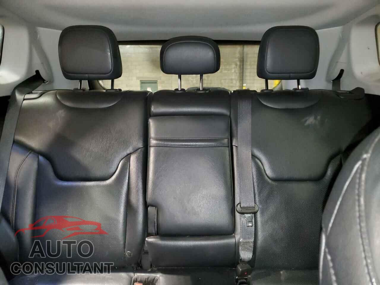 JEEP COMPASS 2017 - 3C4NJDCB9HT665923