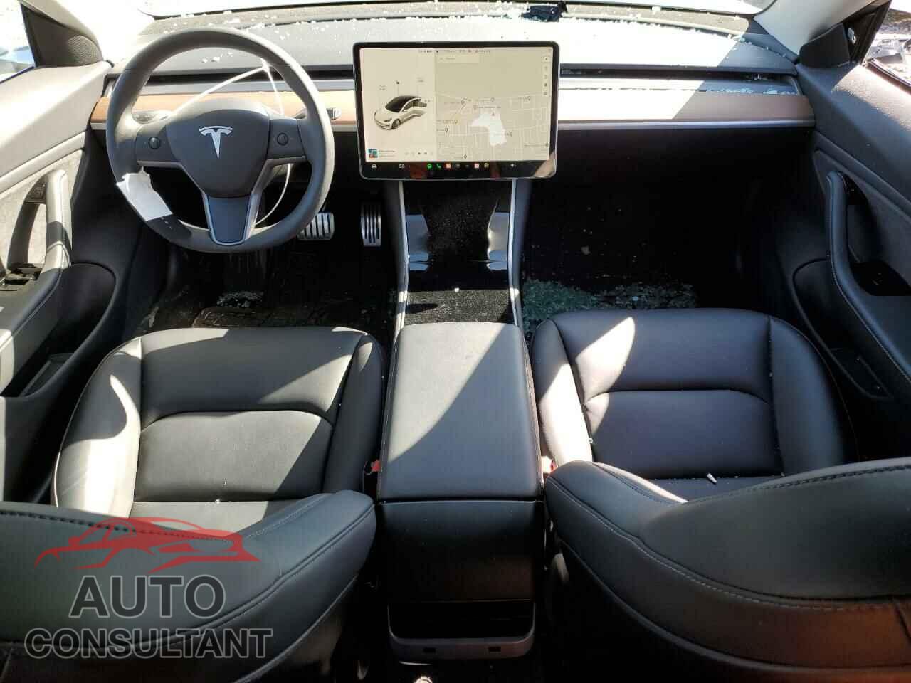 TESLA MODEL 3 2019 - 5YJ3E1EB5KF512811