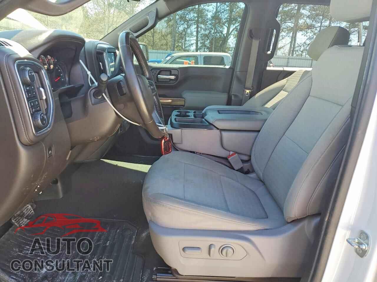 CHEVROLET SILVERADO 2020 - 1GCUYEED3LZ333473