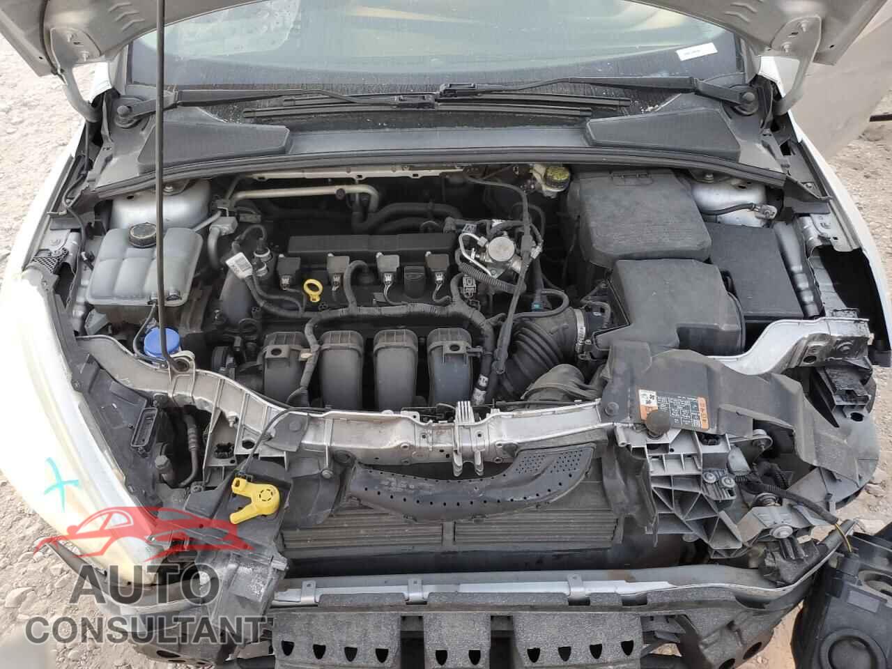 FORD FOCUS 2016 - 1FADP3F22GL337596