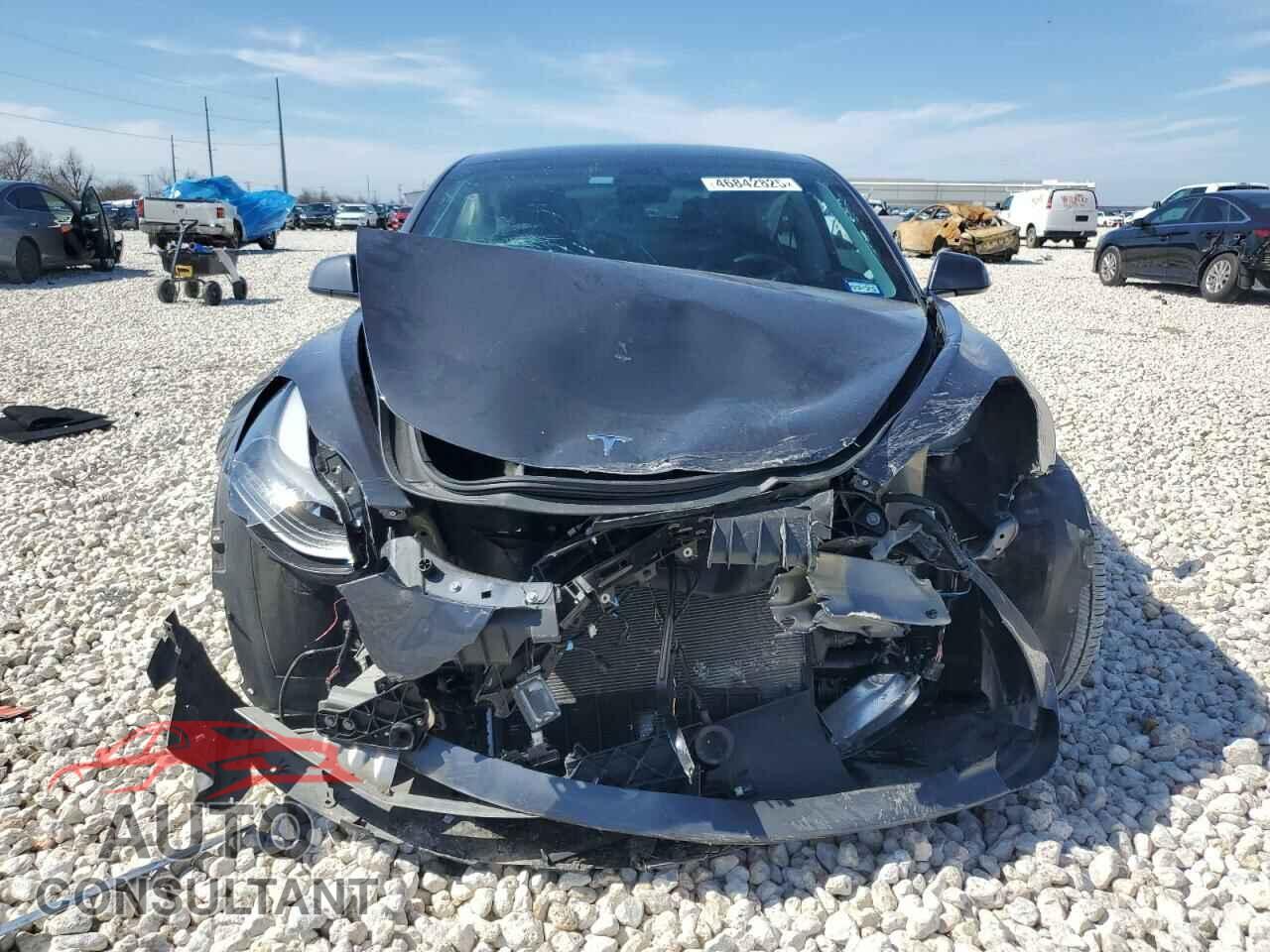 TESLA MODEL 3 2021 - 5YJ3E1EBXMF902516
