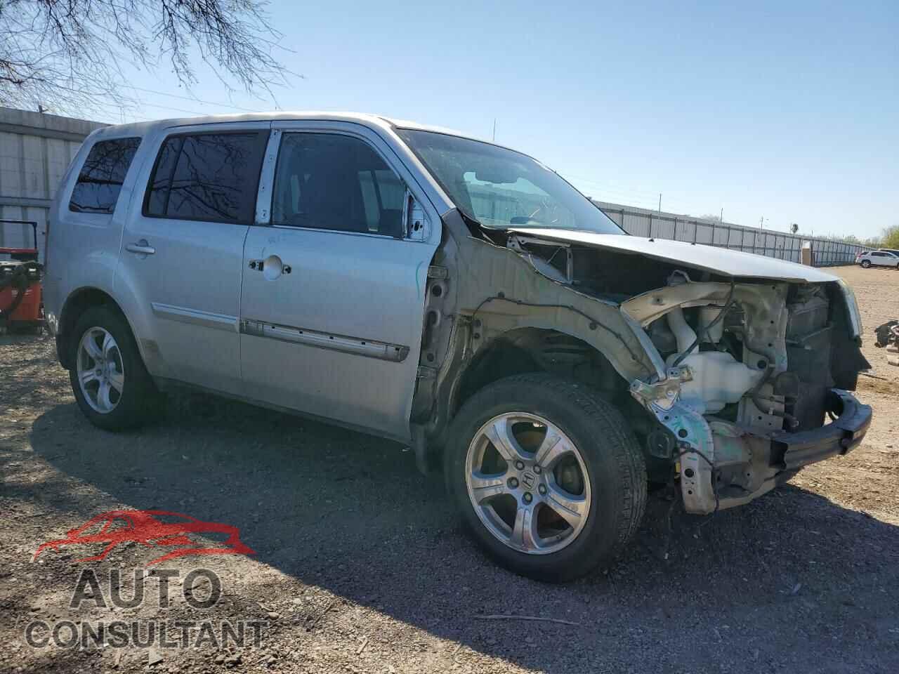 HONDA PILOT 2013 - 5FNYF3H74DB018321