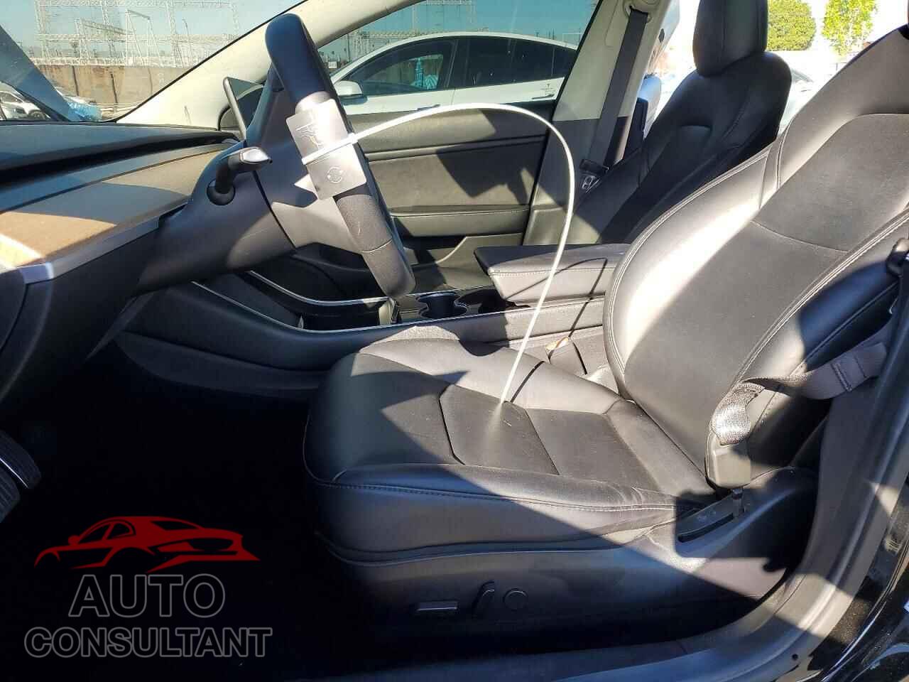 TESLA MODEL 3 2020 - 5YJ3E1EB2LF802893