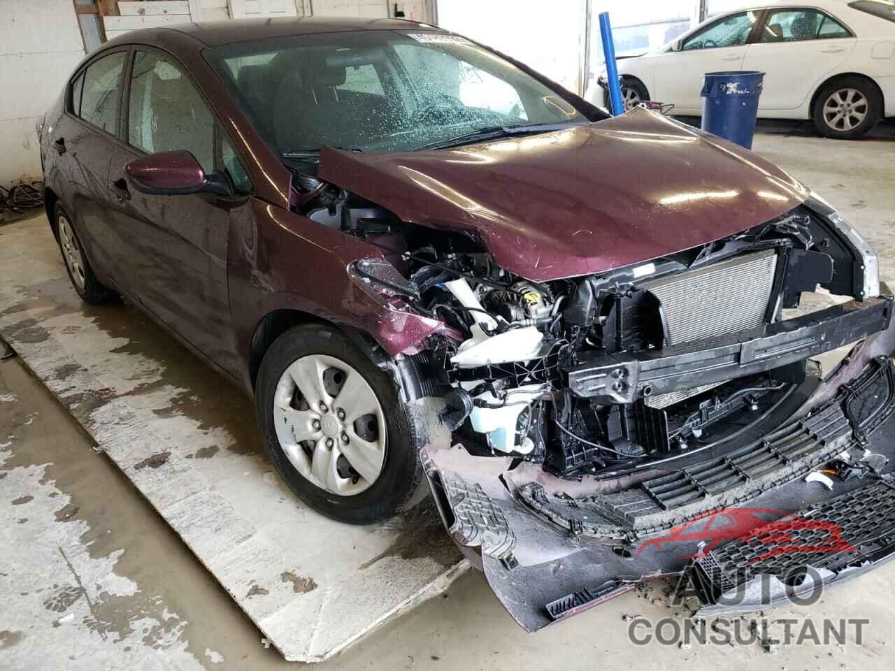 KIA FORTE 2017 - 3KPFK4A75HE147926