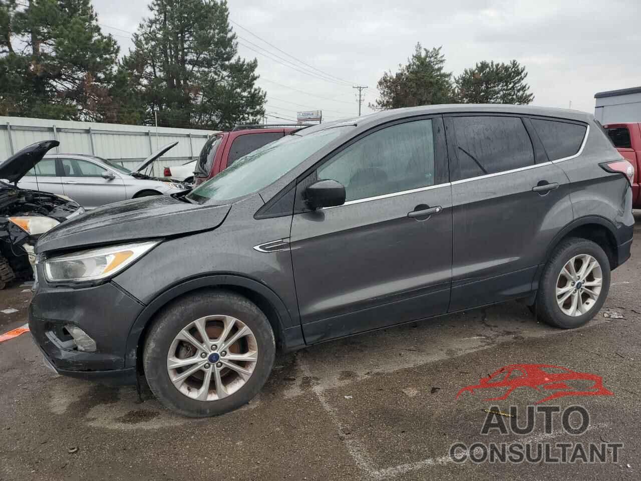 FORD ESCAPE 2017 - 1FMCU0GD4HUE38546