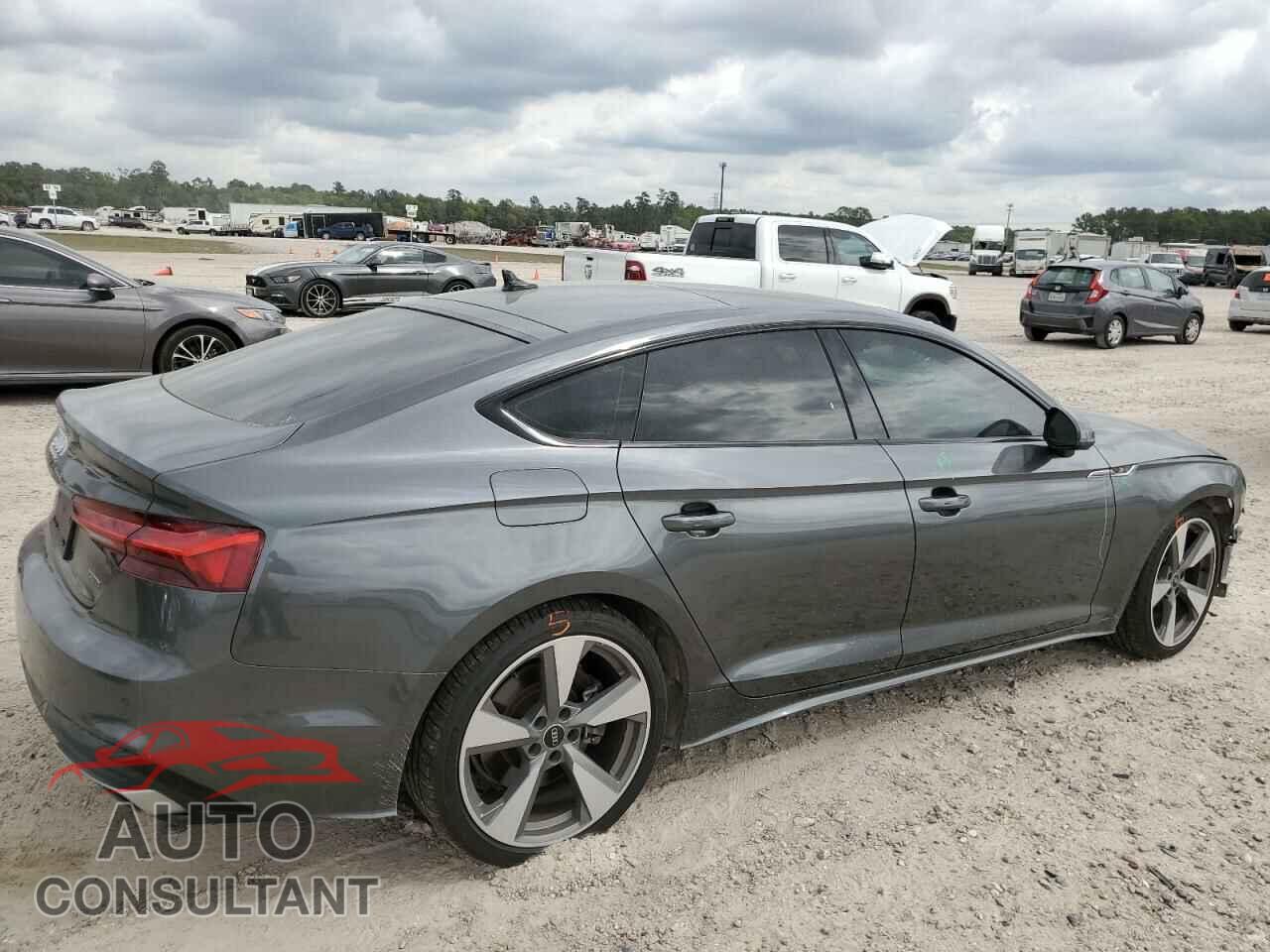 AUDI A5 2021 - WAUFACF51MA042296