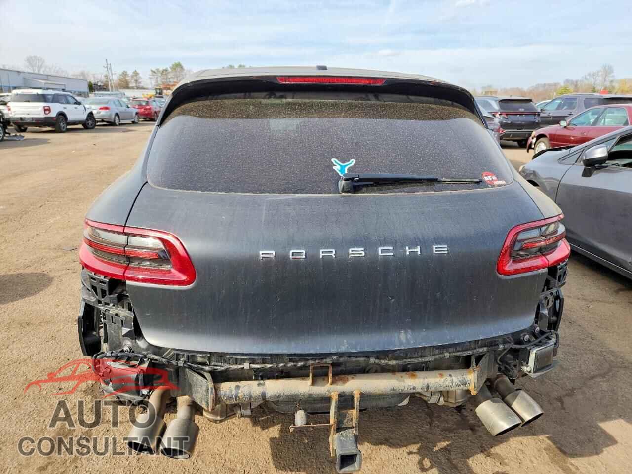 PORSCHE MACAN 2015 - WP1AB2A59FLB50375