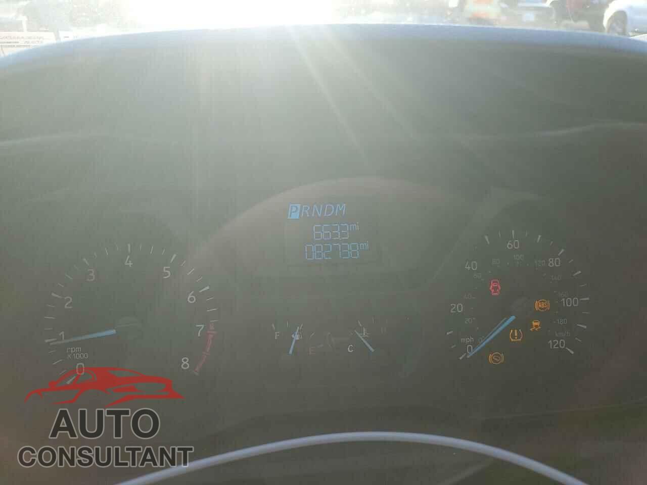 FORD TRANSIT 2017 - 1FTYR2CM9HKA70549