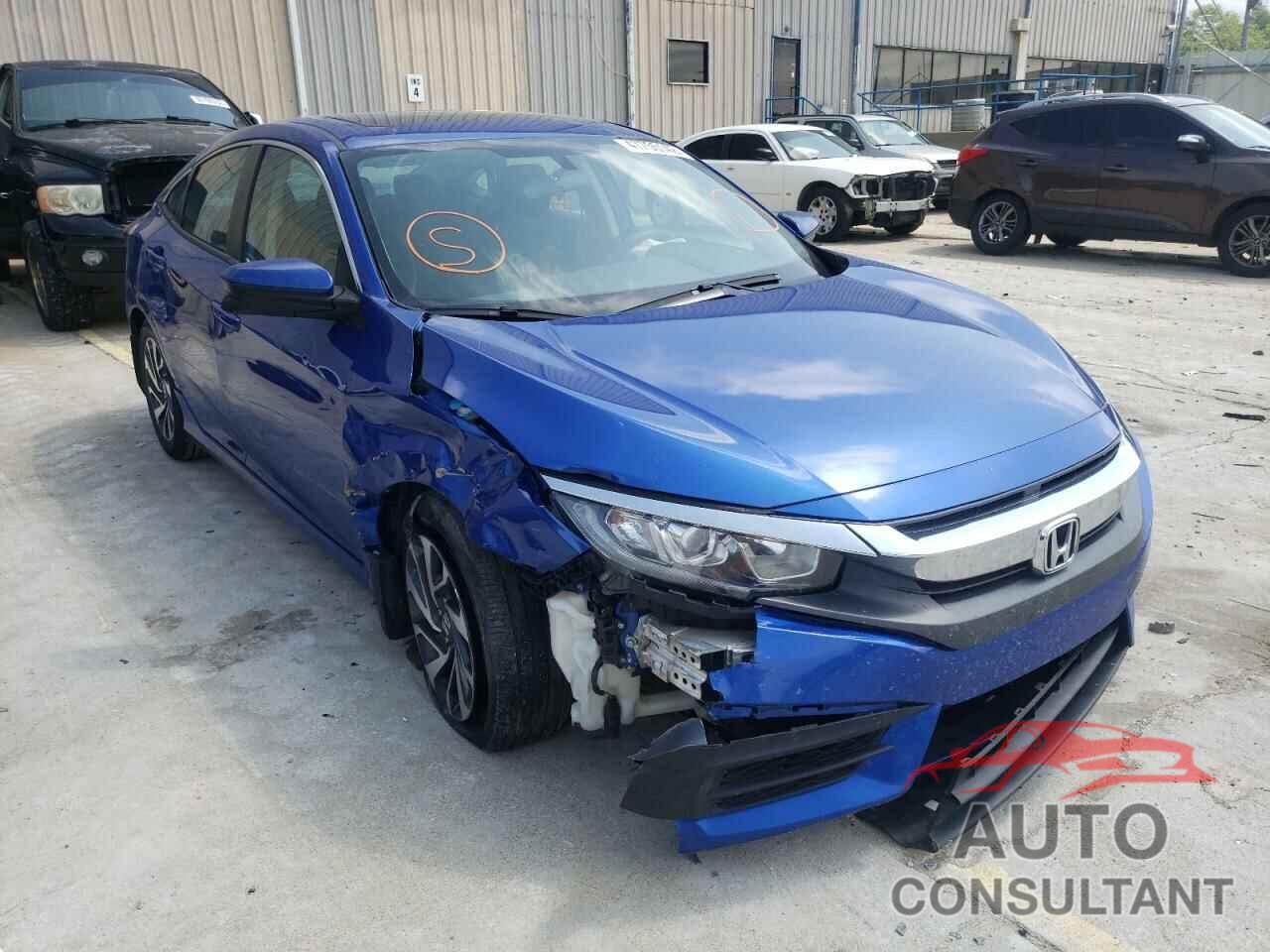 HONDA CIVIC 2018 - 19XFC2F77JE005268