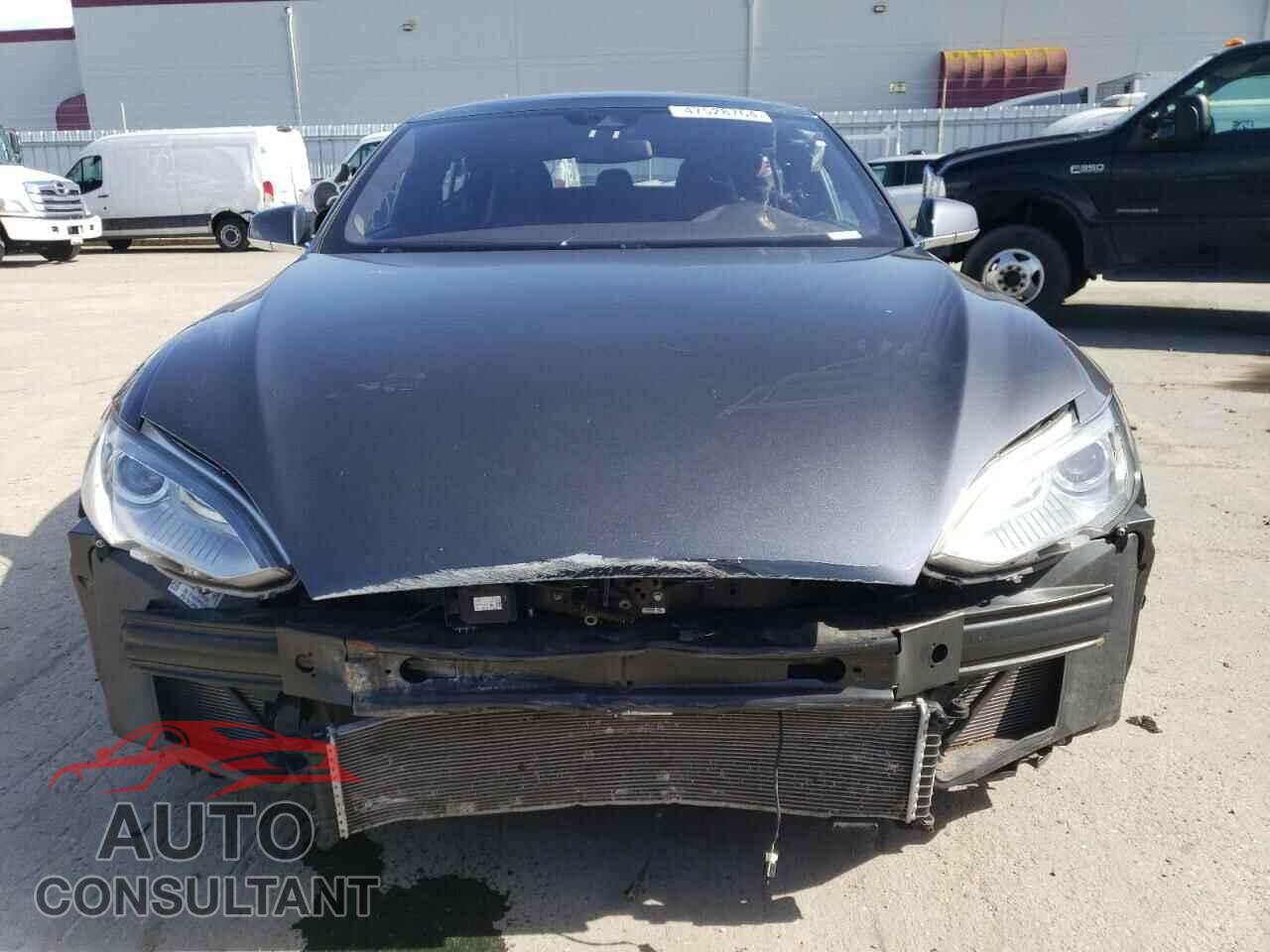 TESLA MODEL S 2016 - 5YJSA1E26GF135601
