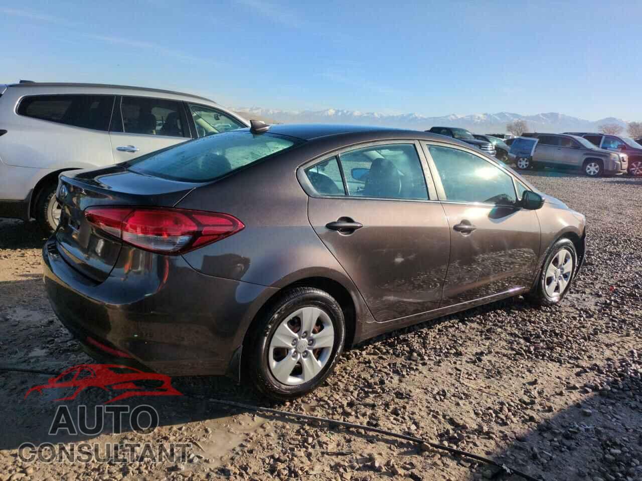 KIA FORTE 2017 - 3KPFK4A75HE109290