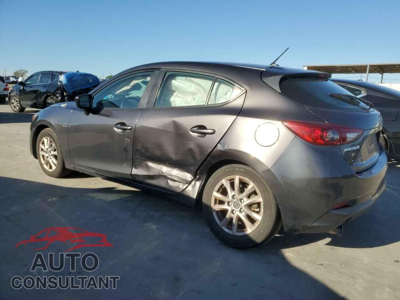 MAZDA 3 2017 - 3MZBN1K7XHM134885