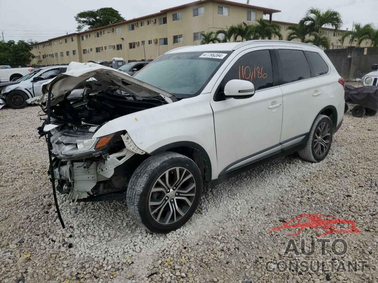 MITSUBISHI OUTLANDER 2018 - JA4AD3A33JZ012458