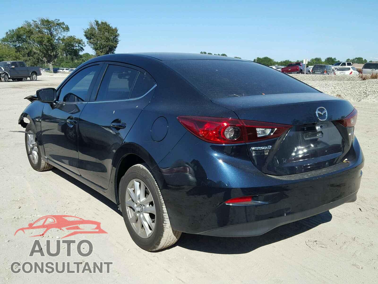 MAZDA 3 2017 - 3MZBN1U75HM105131