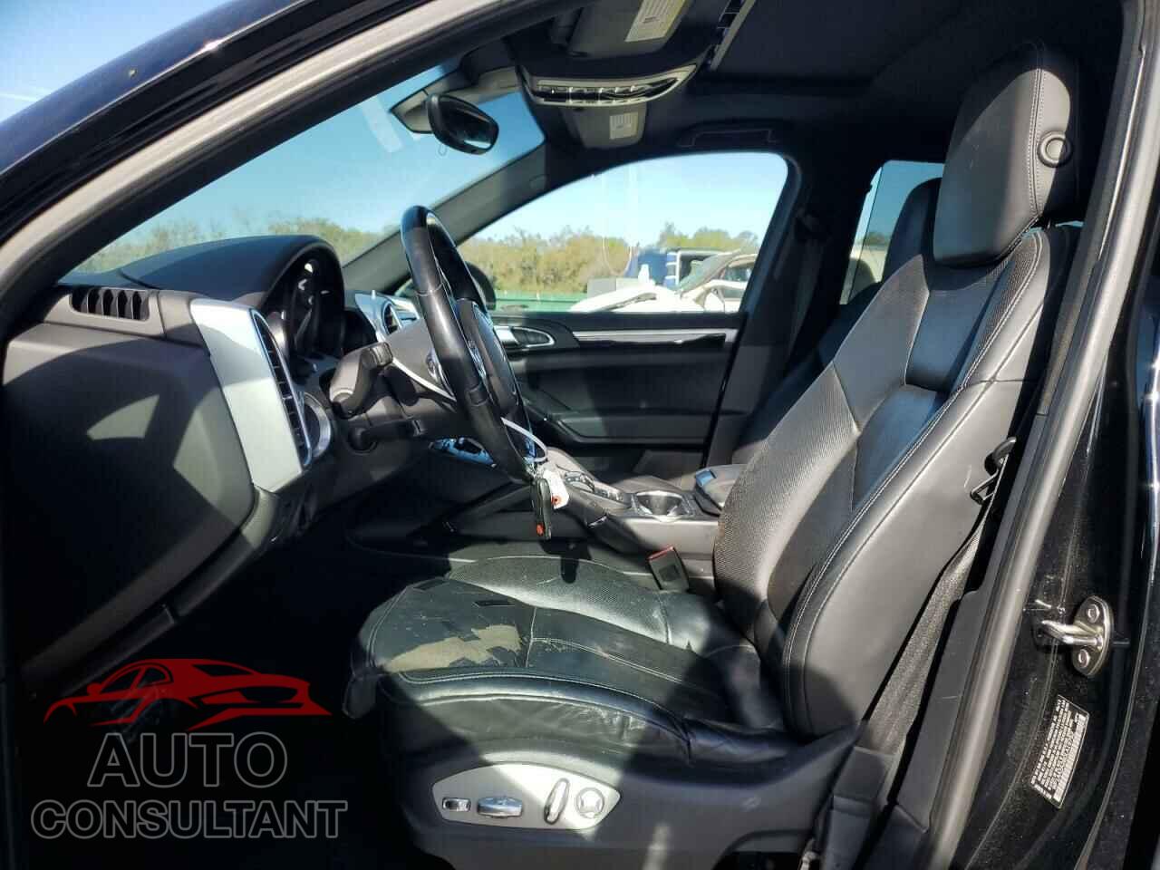 PORSCHE CAYENNE 2013 - WP1AA2A28DLA19752