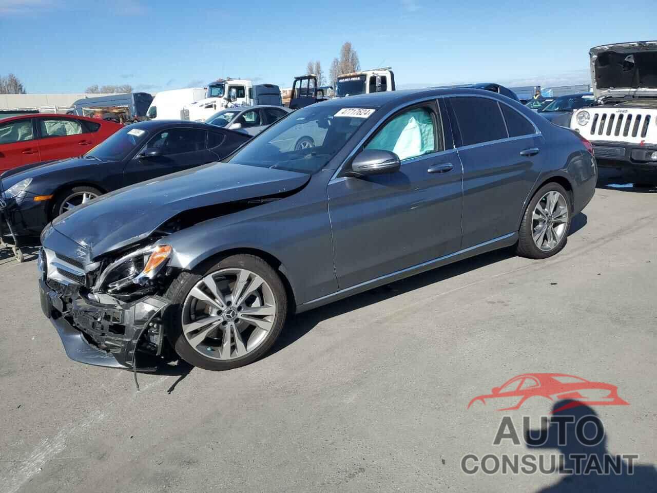 MERCEDES-BENZ C-CLASS 2018 - 55SWF4JB9JU280129