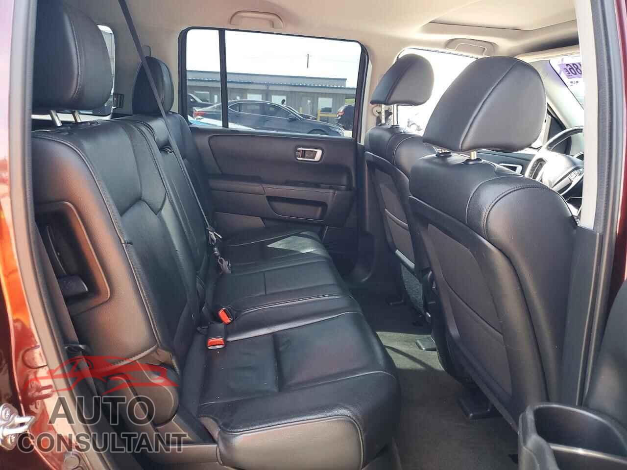 HONDA PILOT 2014 - 5FNYF3H56EB017638