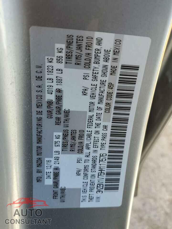 MAZDA 3 2017 - 3MZBN1V76HM117576