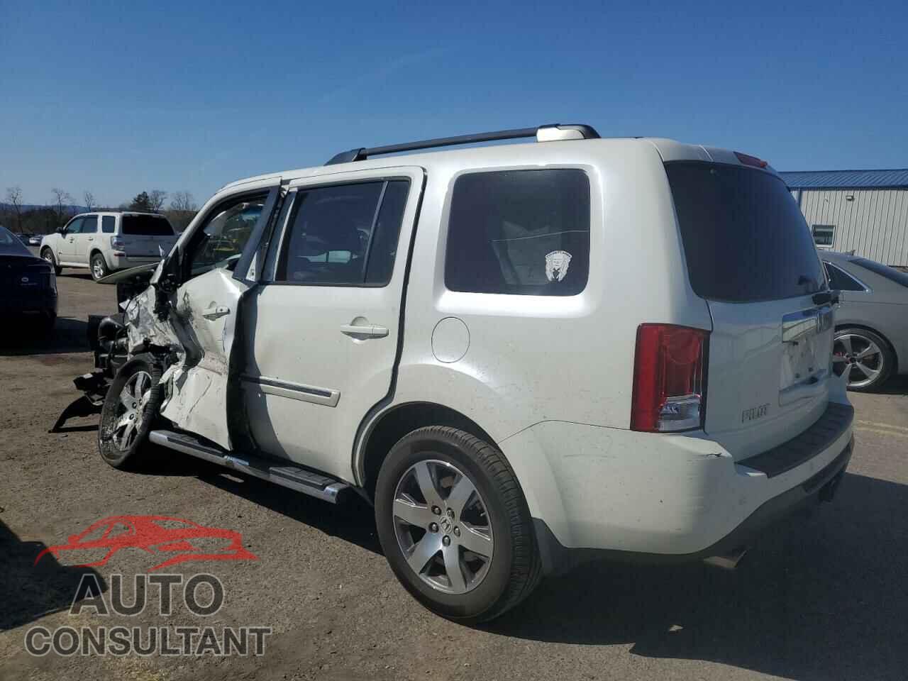 HONDA PILOT 2015 - 5FNYF4H96FB027418
