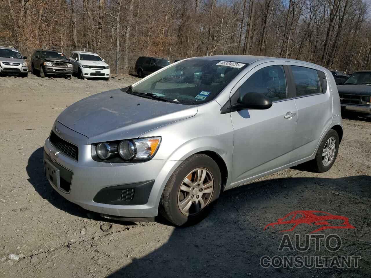 CHEVROLET SONIC 2012 - 1G1JC6SH0C4148351