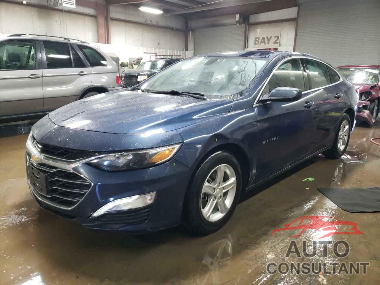 CHEVROLET MALIBU 2022 - 1G1ZD5ST3NF194648