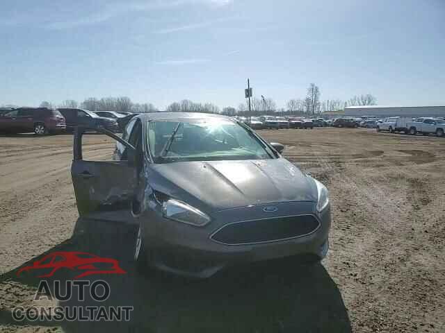 FORD FOCUS 2016 - 1FADP3F22GL208385