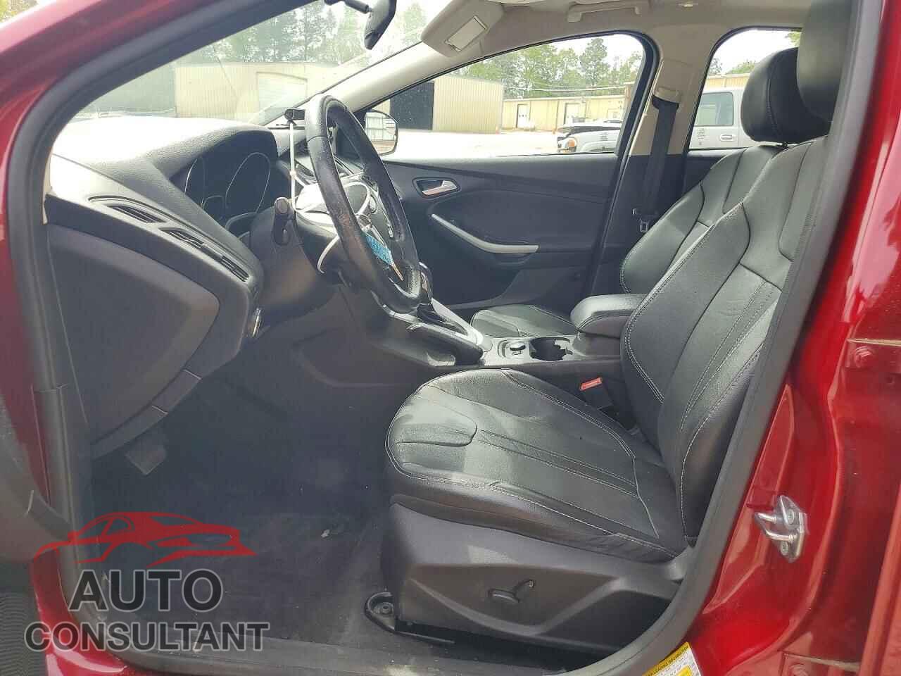 FORD FOCUS 2014 - 1FADP3F28EL457822