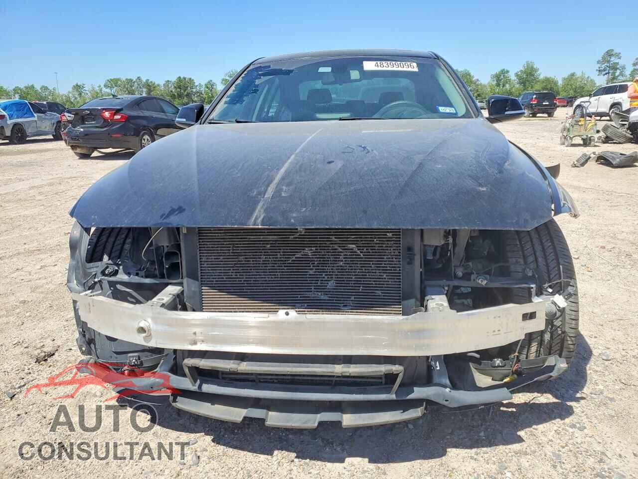 BMW 3 SERIES 2017 - WBA8E5G33HNU42896
