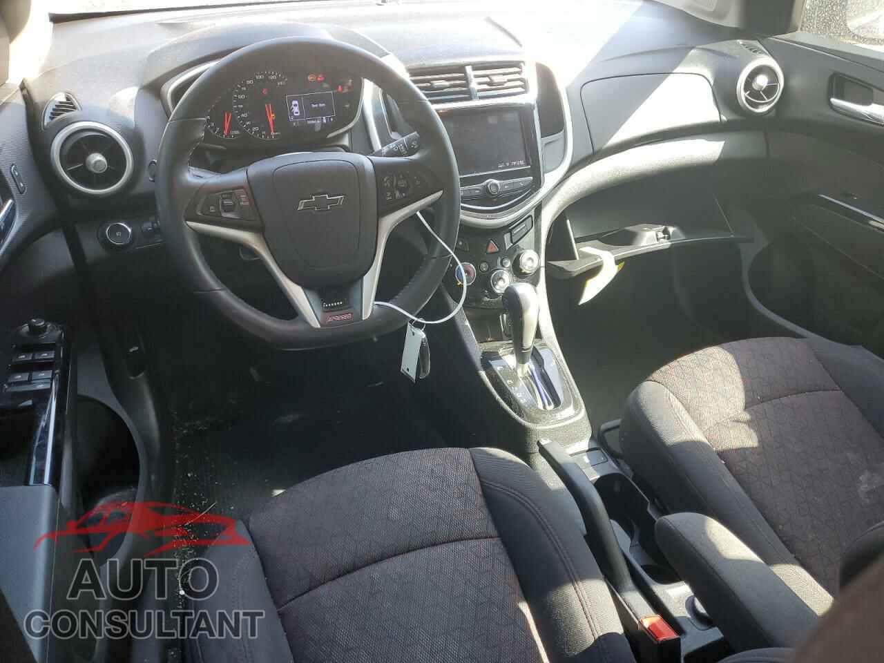 CHEVROLET SONIC 2020 - 1G1JD6SB3L4102425