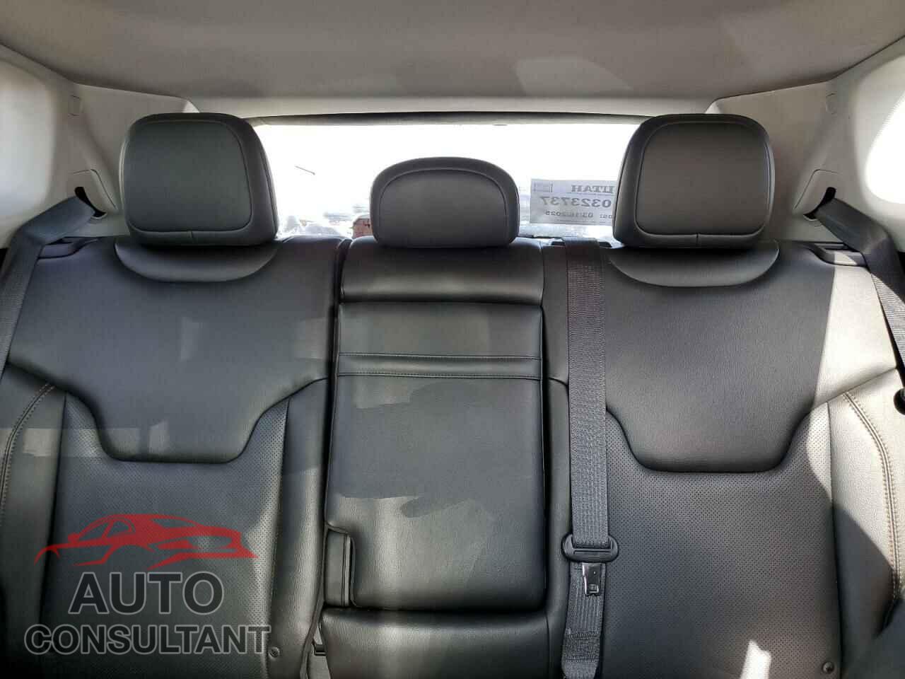 JEEP COMPASS 2018 - 3C4NJDCB0JT252181