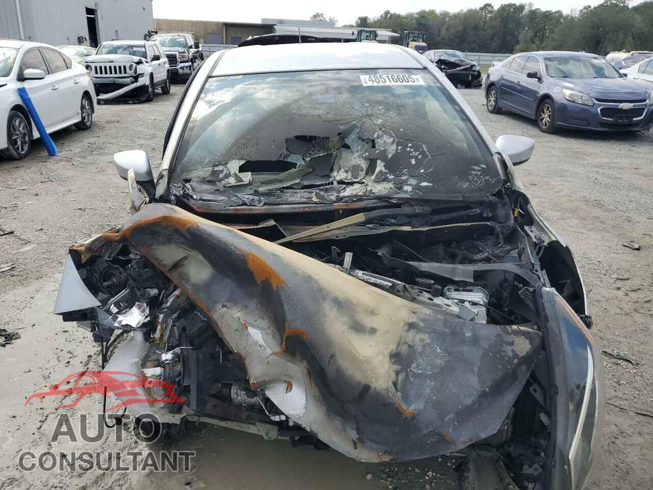 NISSAN VERSA 2019 - 3N1CE2CP3KL356535