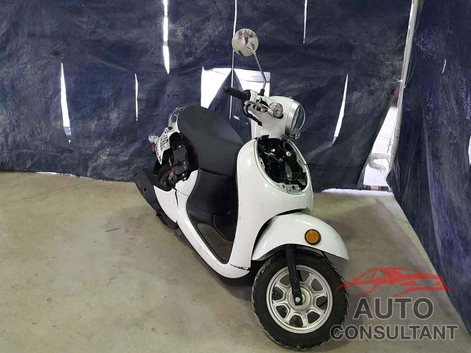 HONDA NCW50 2017 - JH2AF7713HK102300