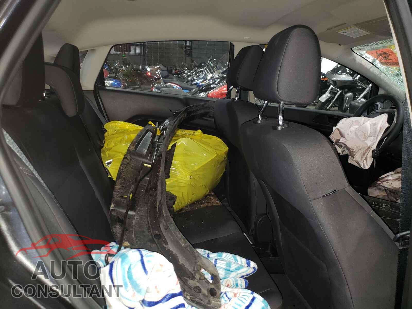 FORD FIESTA 2018 - 3FADP4EJ1JM115443
