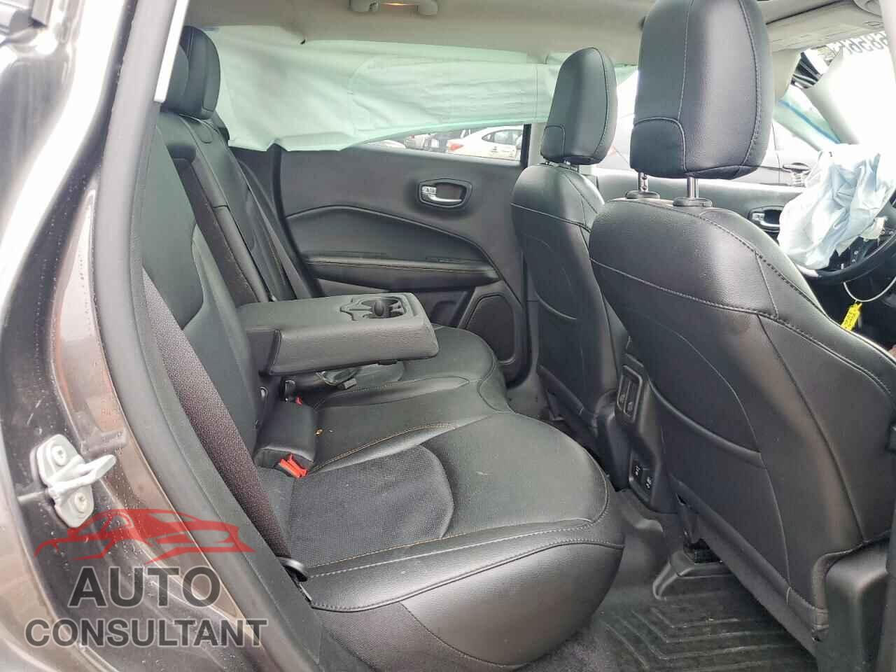 JEEP COMPASS 2019 - 3C4NJDCB0KT812475
