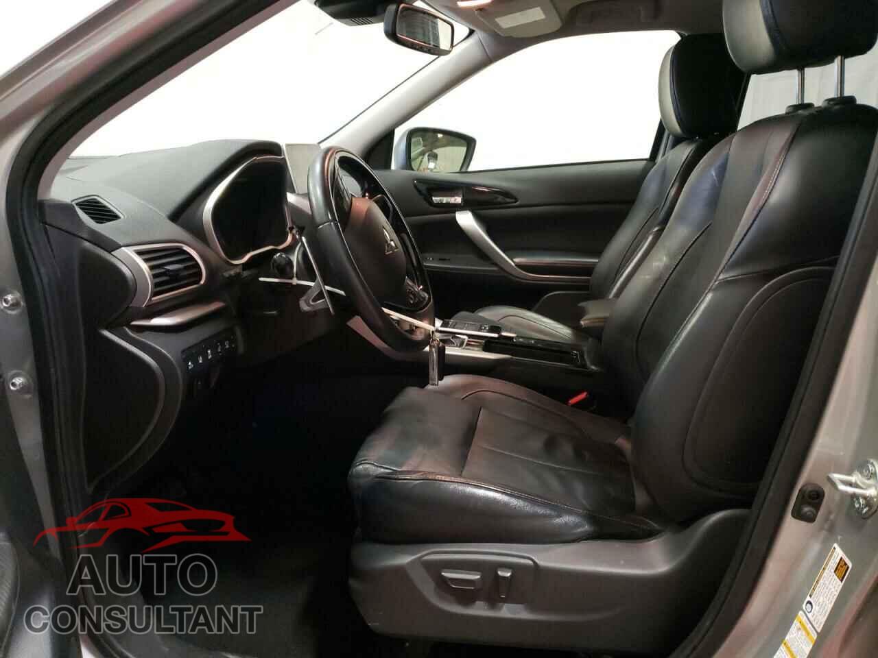 MITSUBISHI ECLIPSE 2019 - JA4AT5AA8KZ021770