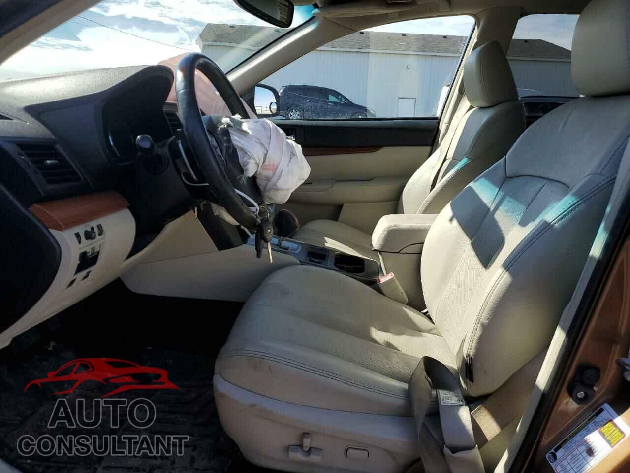 SUBARU OUTBACK 2013 - 4S4BRCPCXD3210430