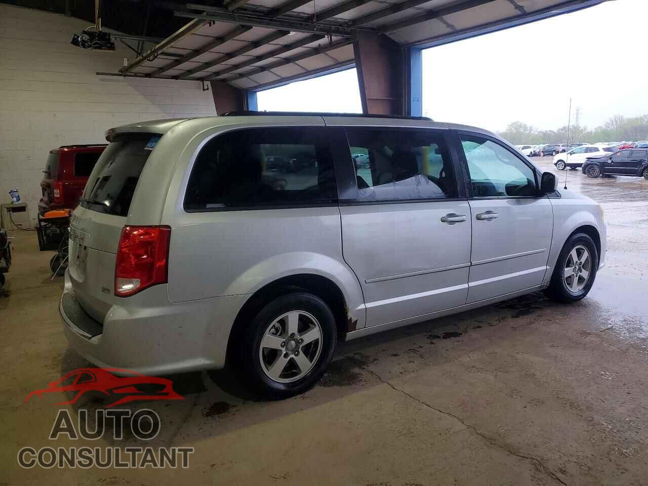 DODGE CARAVAN 2011 - 2D4RN3DG2BR640157