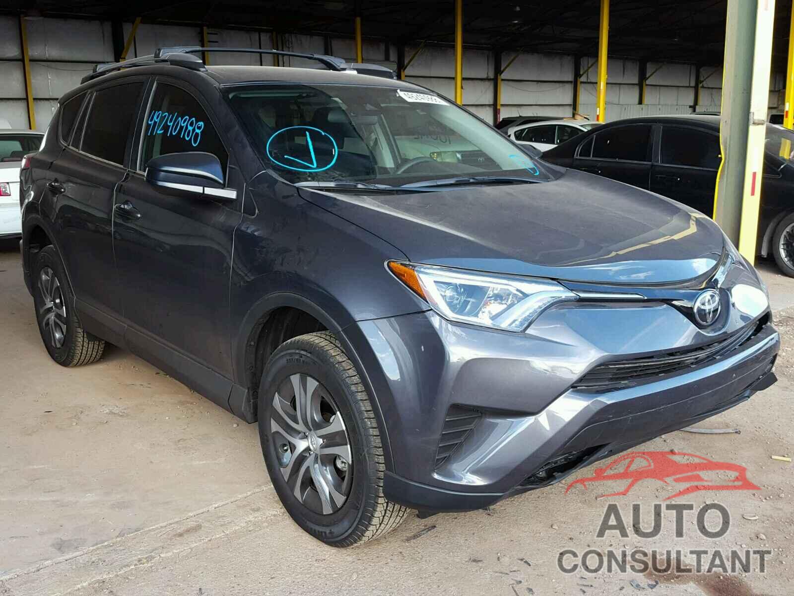 TOYOTA RAV4 LE 2018 - 2T3ZFREV6JW487703