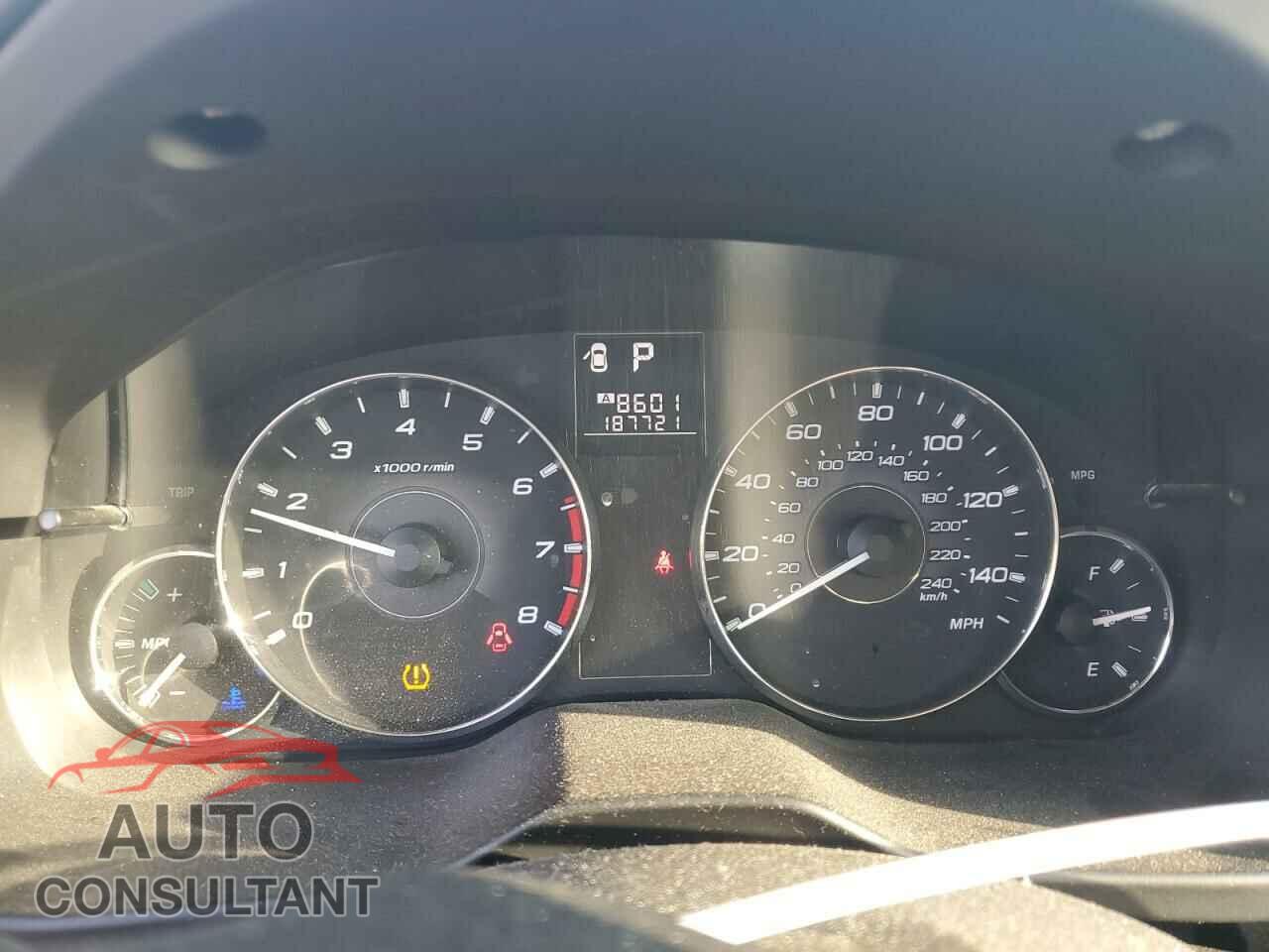 SUBARU OUTBACK 2011 - 4S4BRCCC2B3313733