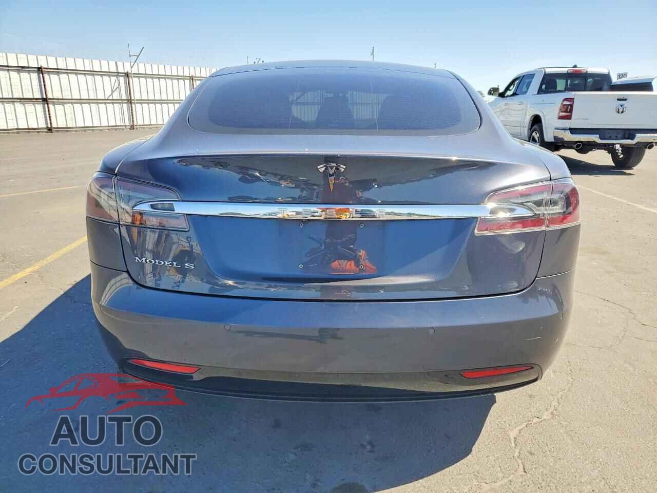 TESLA MODEL S 2017 - 5YJSA1E29HF184406