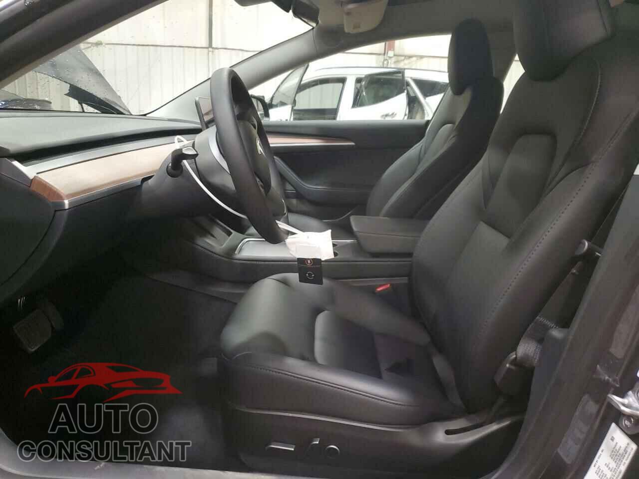 TESLA MODEL 3 2023 - 5YJ3E1EA3PF643931