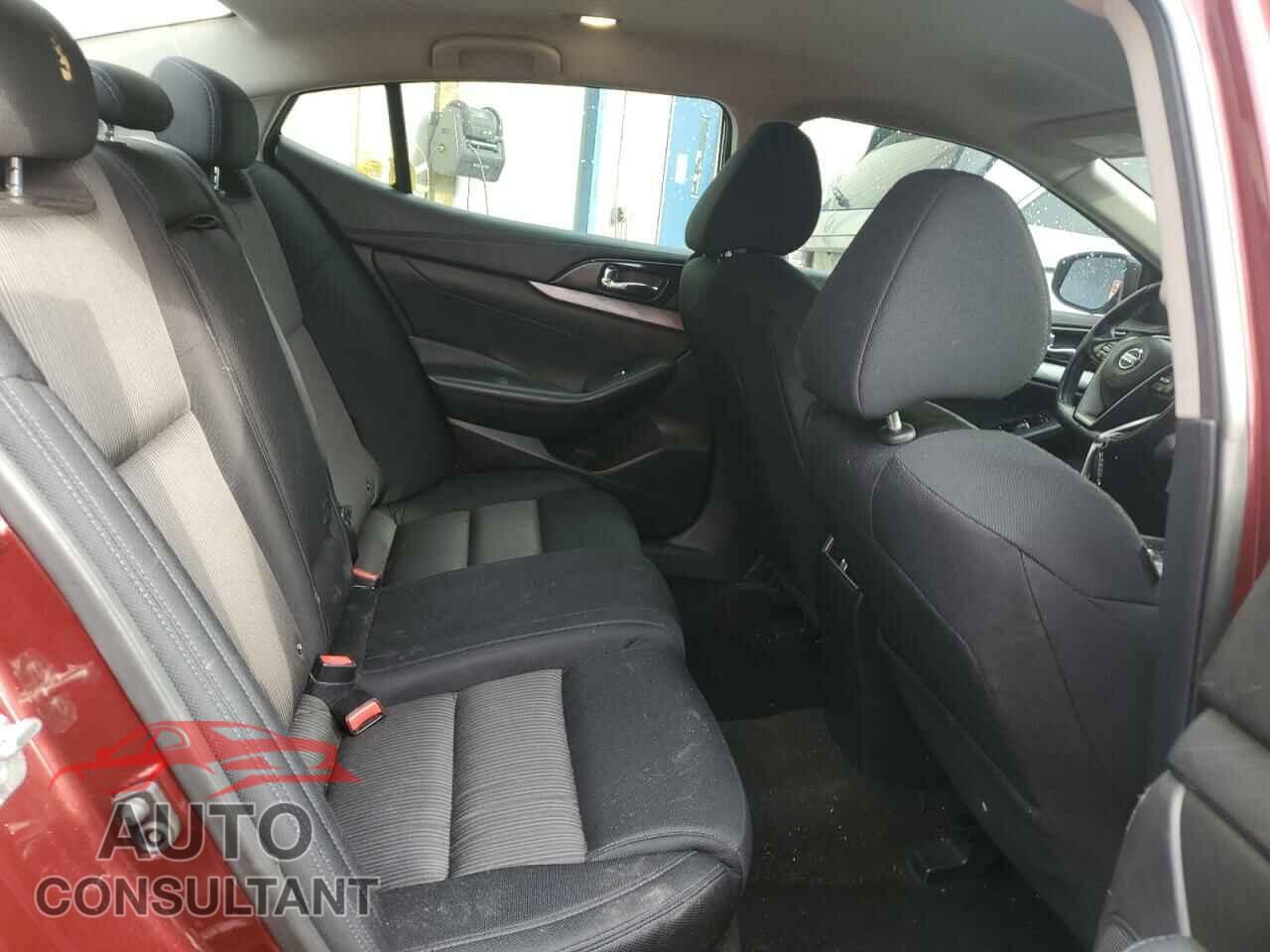 NISSAN MAXIMA 2017 - 1N4AA6AP1HC416915