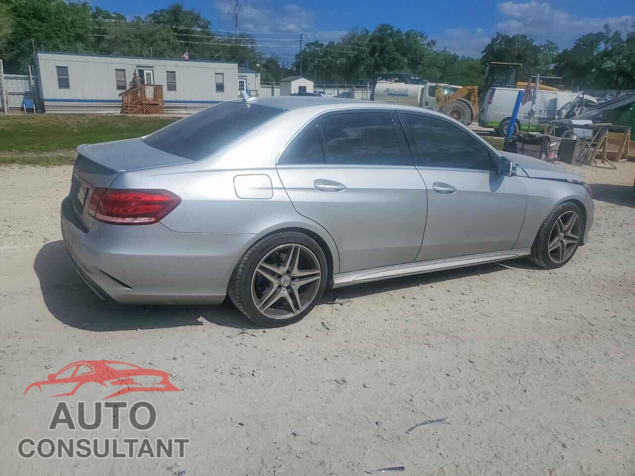 MERCEDES-BENZ E-CLASS 2014 - WDDHF5KBXEB005446