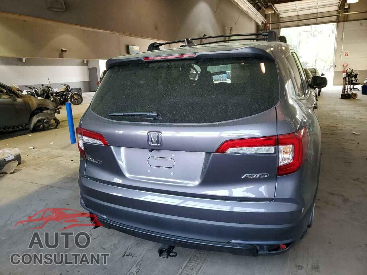 HONDA PILOT 2019 - 5FNYF6H13KB020877