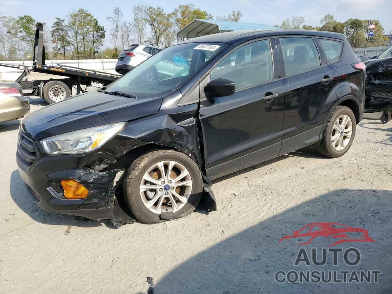 FORD ESCAPE 2017 - 1FMCU0F75HUC59718