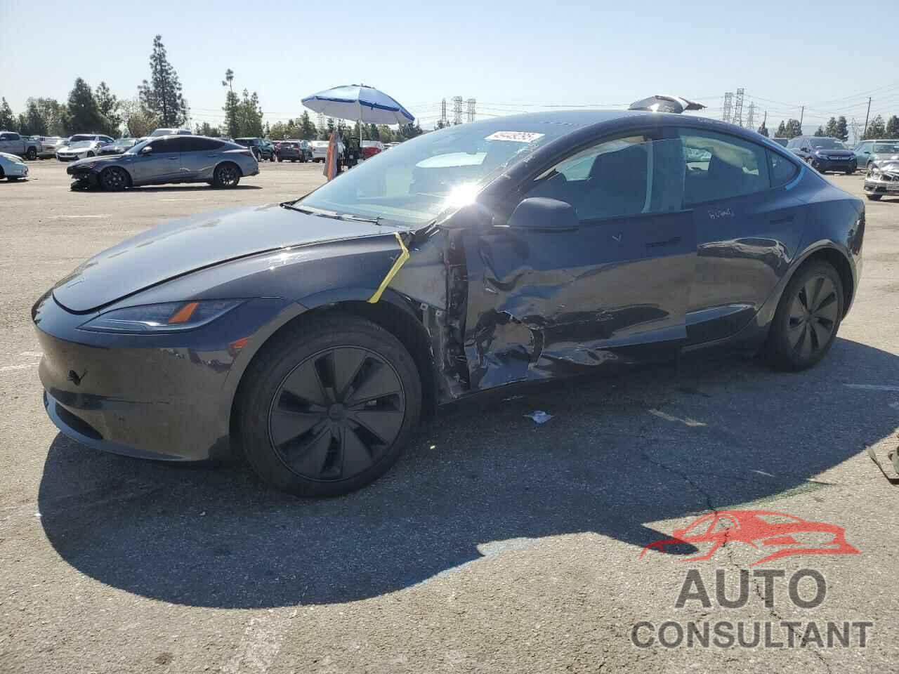 TESLA MODEL 3 2024 - 5YJ3E1EA0RF728745
