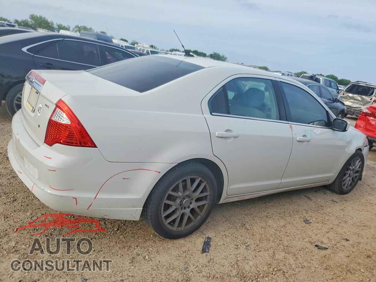 FORD FUSION 2011 - 3FAHP0JA0BR213660