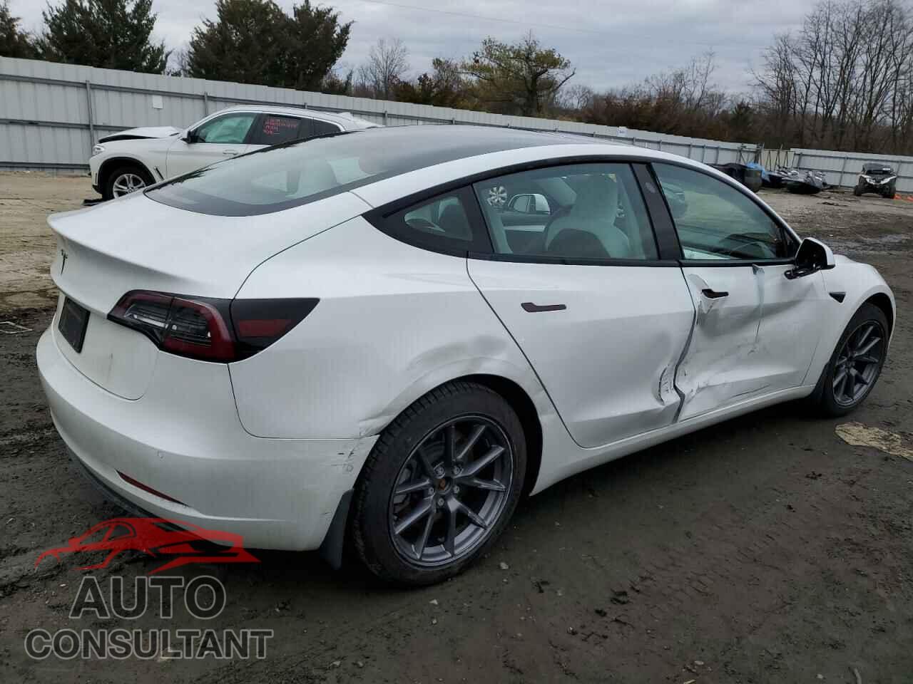 TESLA MODEL 3 2021 - 5YJ3E1EA6MF048289