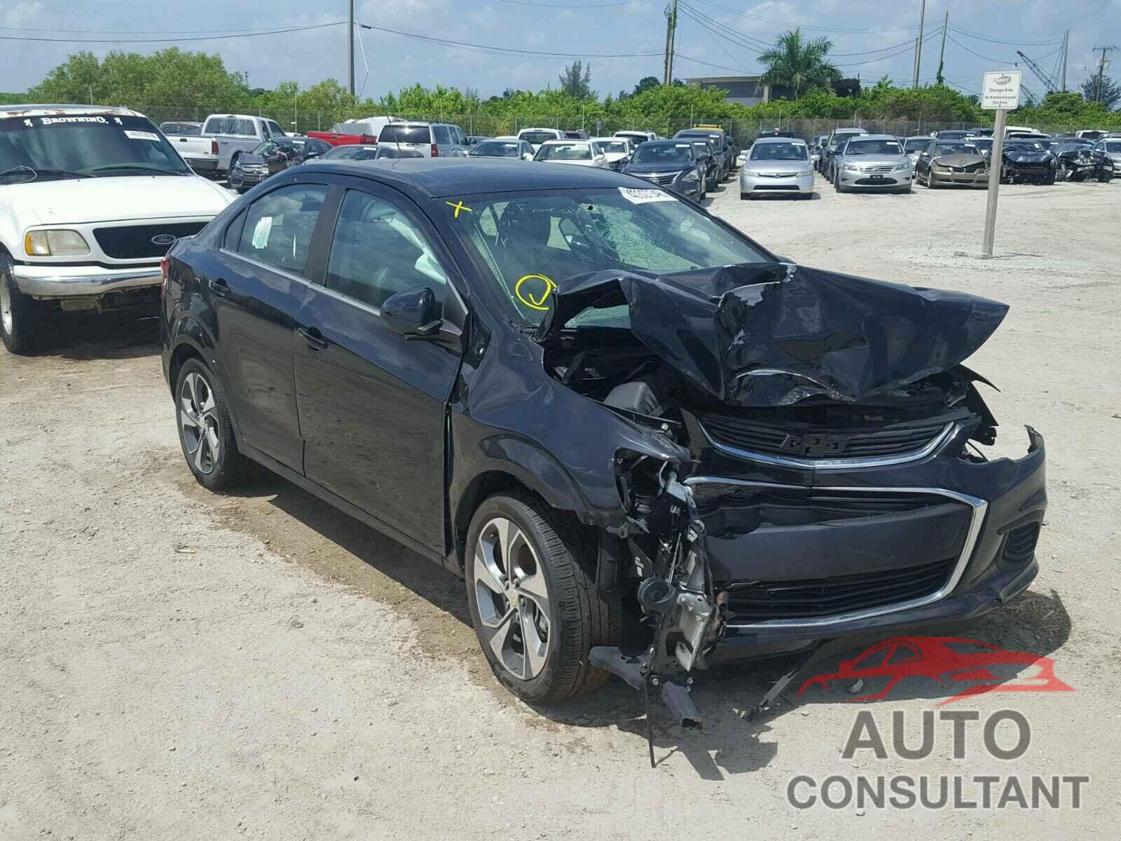 CHEVROLET SONIC 2017 - 1G1JF5SBXH4123378