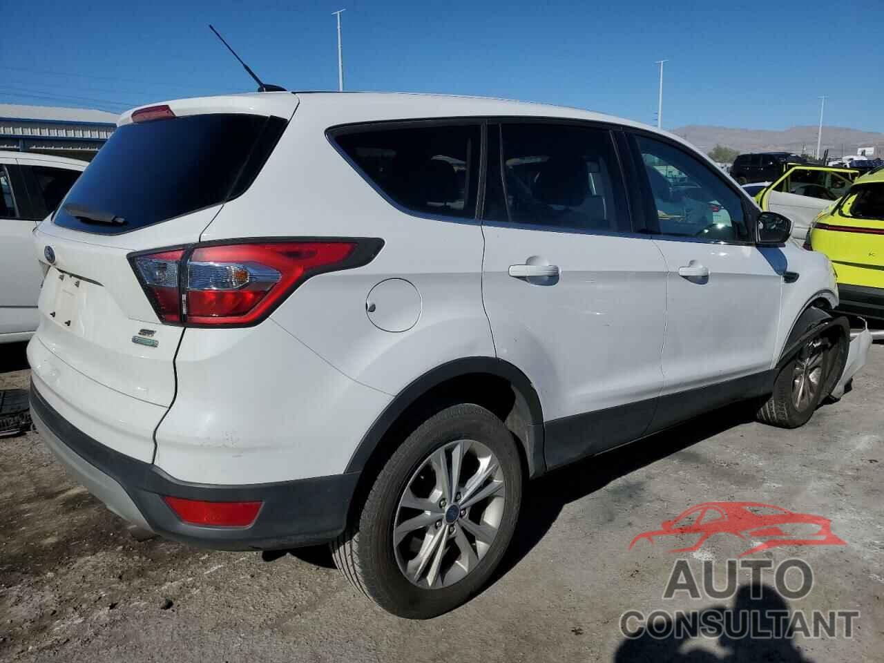 FORD ESCAPE 2017 - 1FMCU0G98HUB31036